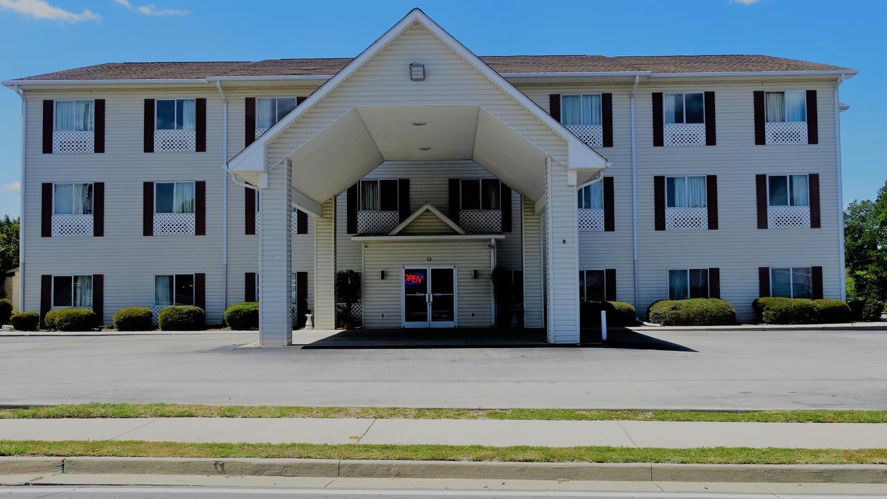 Oak Tree Inn & Suites Claxton Luaran gambar
